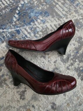 Feet First Burgundy Wedge Pumps
